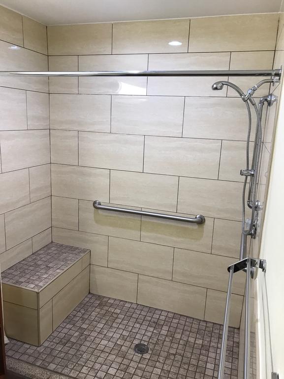 Simply Home Inn & Suites - Riverside Esterno foto