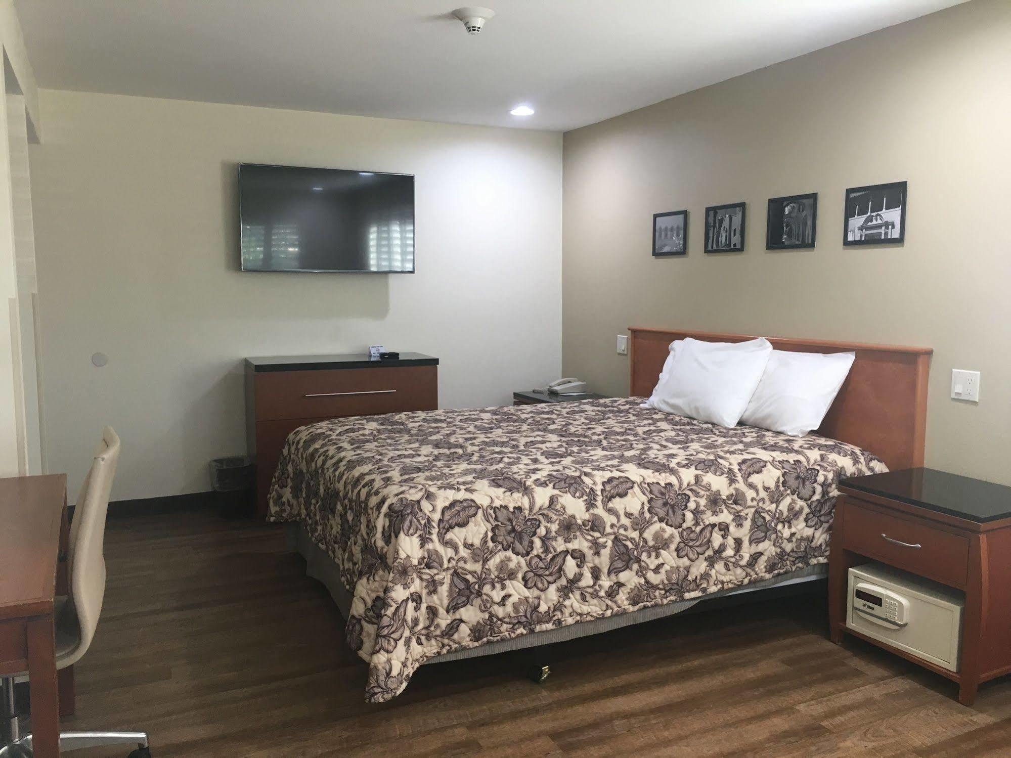 Simply Home Inn & Suites - Riverside Esterno foto